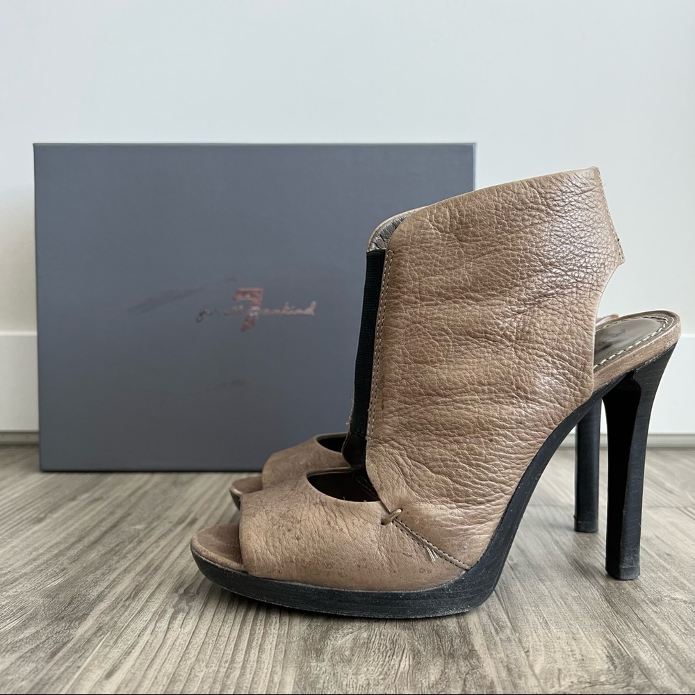7 FOR ALL MANKIND • Mariah Taupe Waxy Leather Heel Sandal